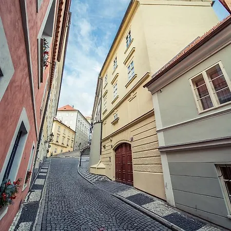 Lägenhet St. George Prag